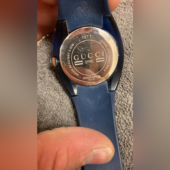 Gucci sync - Picture 2 of 2